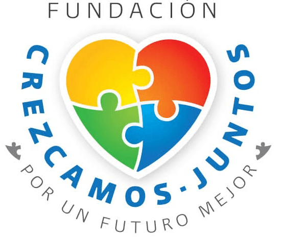 Logotipo de Fundación Crezcamos Juntos por un Futuro Mejor A.C.: un corazón formado por cuatro piezas de rompecabezas